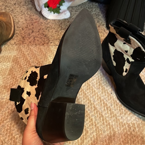 Nasty Gal suede boots UK size 4 (USA size 6) - Picture 3 of 5